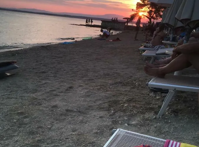 Daire Zanic With Hot Tub Crikvenica