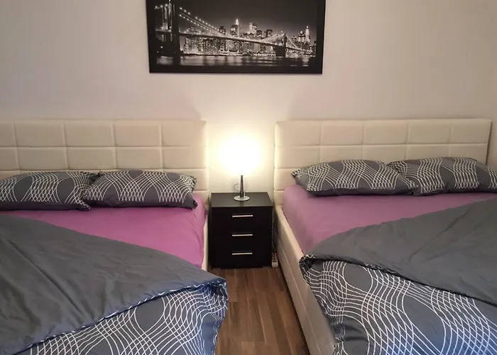 Zanic With Hot Tub Daire Crikvenica